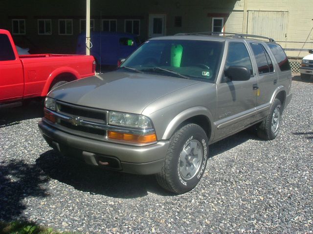 Chevrolet Blazer 2002 photo 1