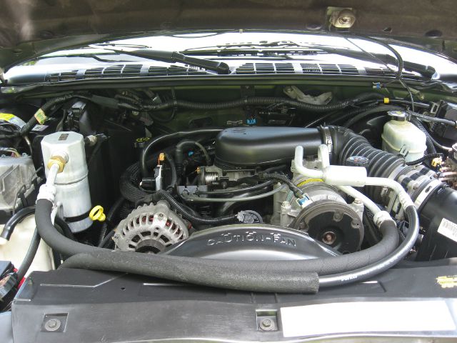 Chevrolet Blazer 2002 photo 2