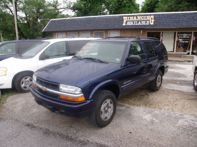 Chevrolet Blazer 2002 photo 2