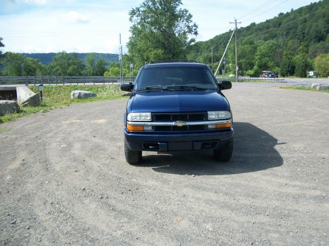 Chevrolet Blazer 2003 photo 4