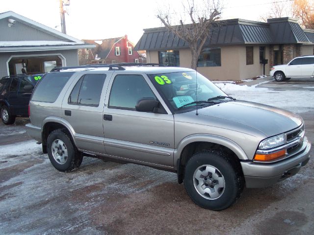 Chevrolet Blazer 2003 photo 3