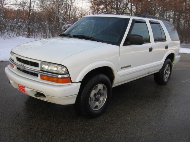 Chevrolet Blazer 2004 photo 3