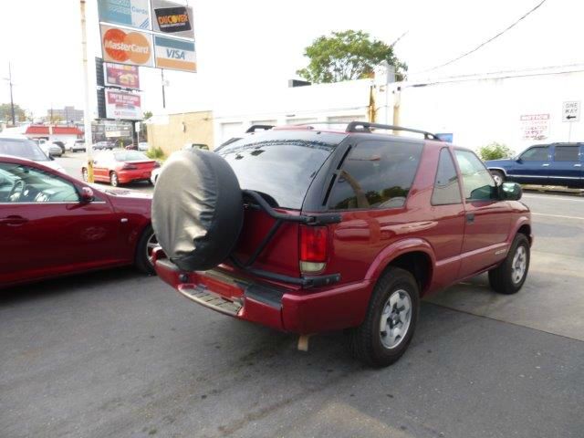 Chevrolet Blazer 2004 photo 1