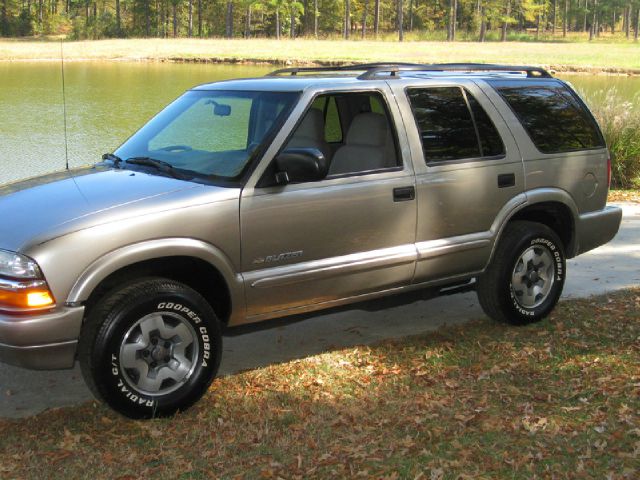Chevrolet Blazer 2004 photo 4