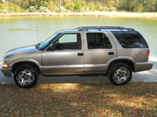 Chevrolet Blazer 2004 photo 5