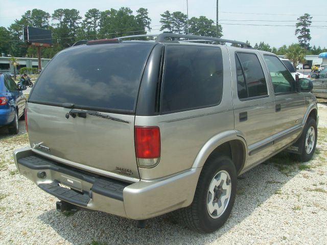 Chevrolet Blazer 2004 photo 1