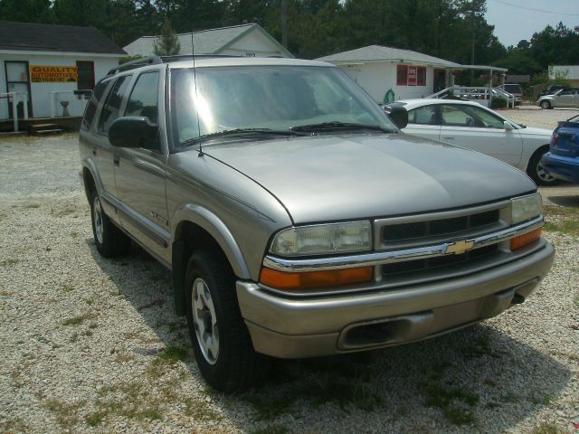 Chevrolet Blazer 2004 photo 4