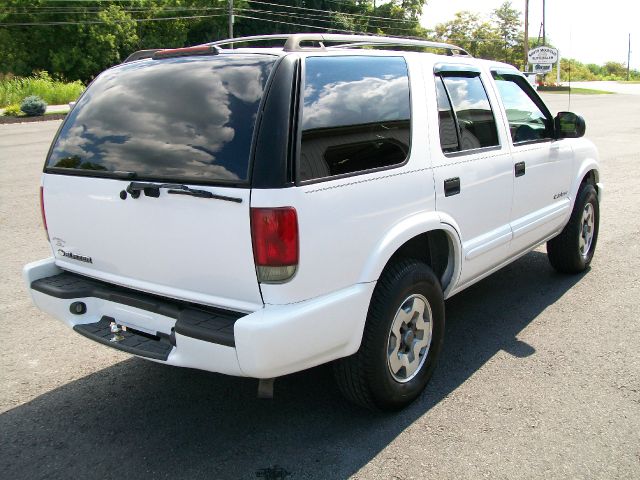 Chevrolet Blazer 2004 photo 4