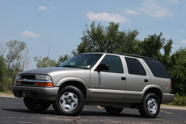 Chevrolet Blazer 2004 photo 2
