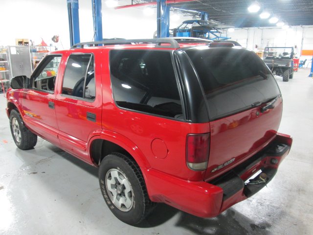 Chevrolet Blazer 2004 photo 3