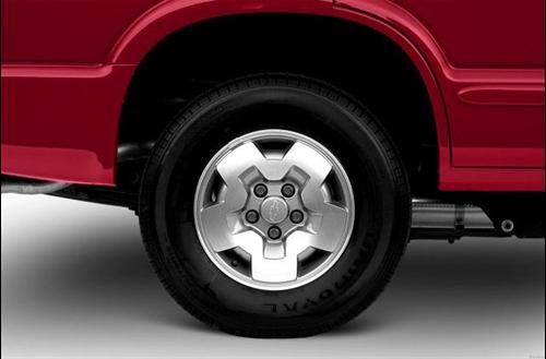 Chevrolet Blazer 2005 photo 2