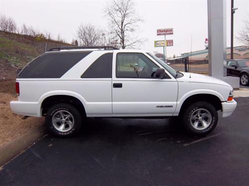 Chevrolet Blazer 2005 photo 2