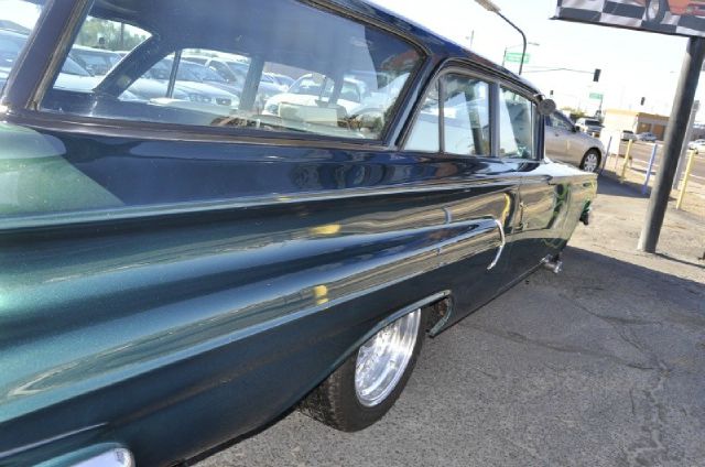 Chevrolet Brookwood-Moonshine Runner 1960 photo 17