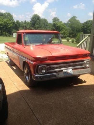 Chevrolet C-10 1966 photo 3