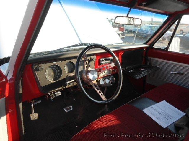 Chevrolet C-10 1969 photo 2