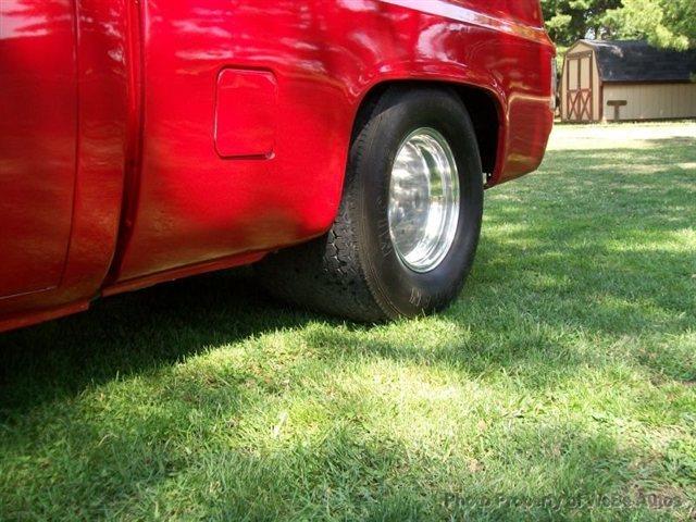 Chevrolet C-10 1981 photo 2