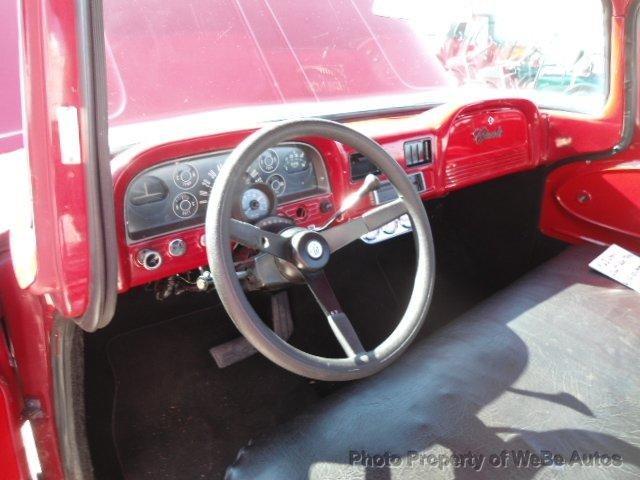 Chevrolet C-10 Custom 1963 photo 2
