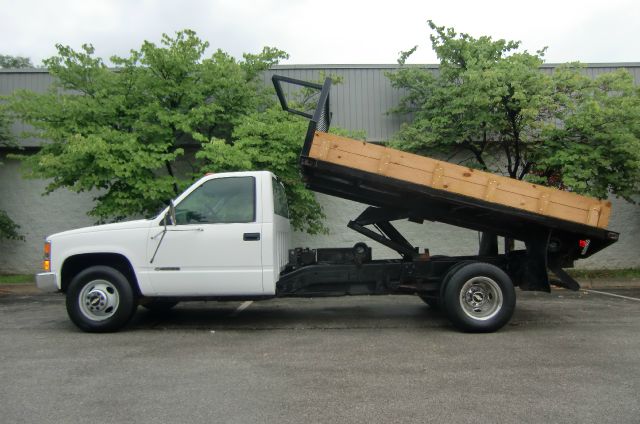 Chevrolet C-3500 2000 photo 2
