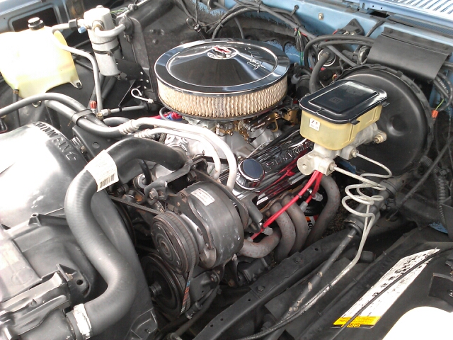 Chevrolet C-K 10 ES 2.4L AUTO Pickup Truck