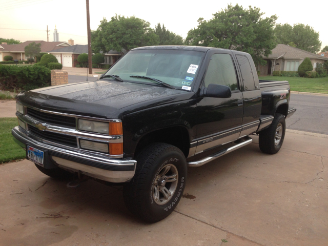 Chevrolet C-K 1500 Commercial Extended Van 3D Pickup Truck