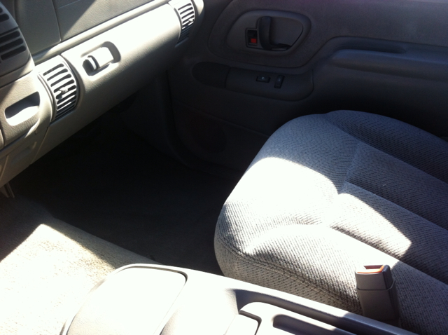 Chevrolet C-K 1500 1998 photo 2