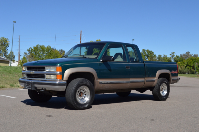 Chevrolet C-K 2500 Sunroof Pickup Truck