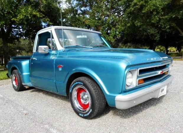 Chevrolet C10 1967 photo 3