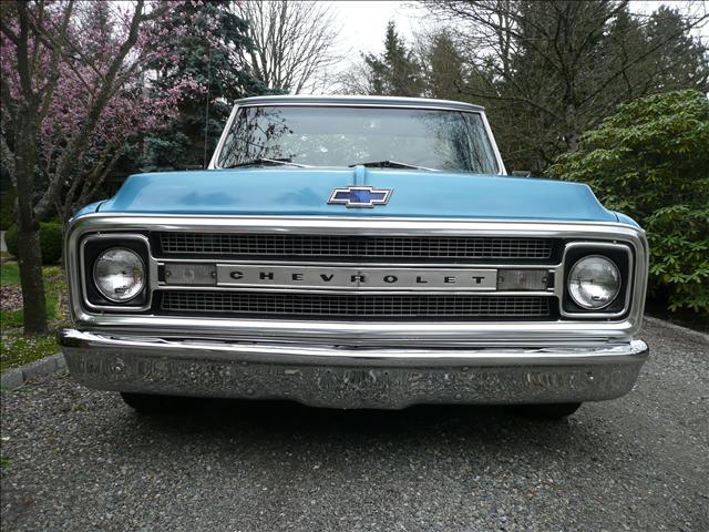 Chevrolet C10 1970 photo 3