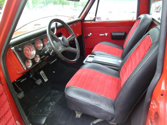 Chevrolet C10 1971 photo 16
