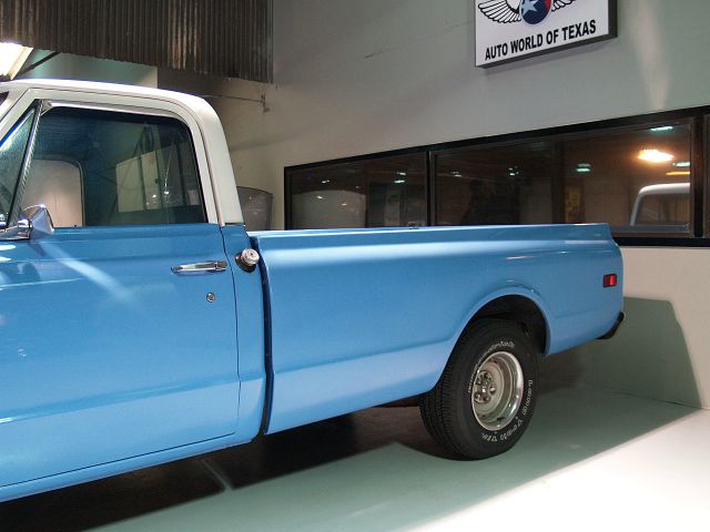 Chevrolet C10 1972 photo 12