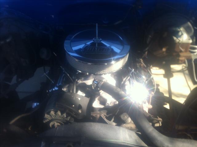 Chevrolet C10 1975 photo 4