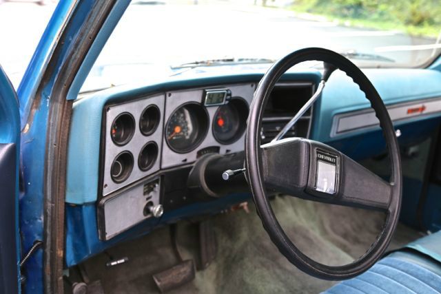 Chevrolet C10 1978 photo 3