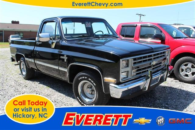 Chevrolet C10 1986 photo 2