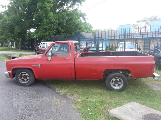 Chevrolet C10 1986 photo 3