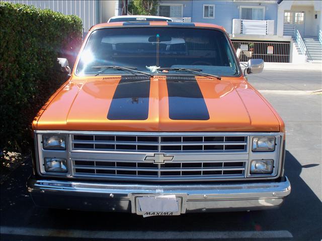 Chevrolet C10 1986 photo 1