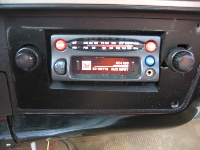 Chevrolet C10 1986 photo 2