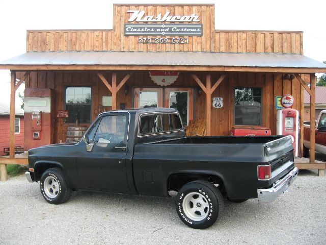 Chevrolet C10 1986 photo 3