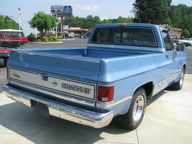 Chevrolet C10 1986 photo 13