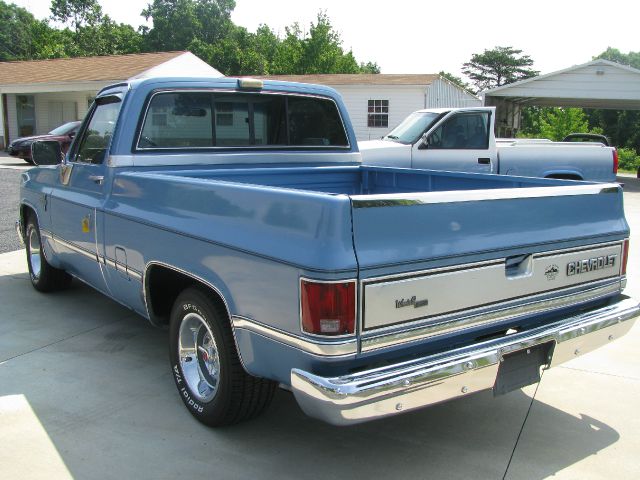 Chevrolet C10 1986 photo 14