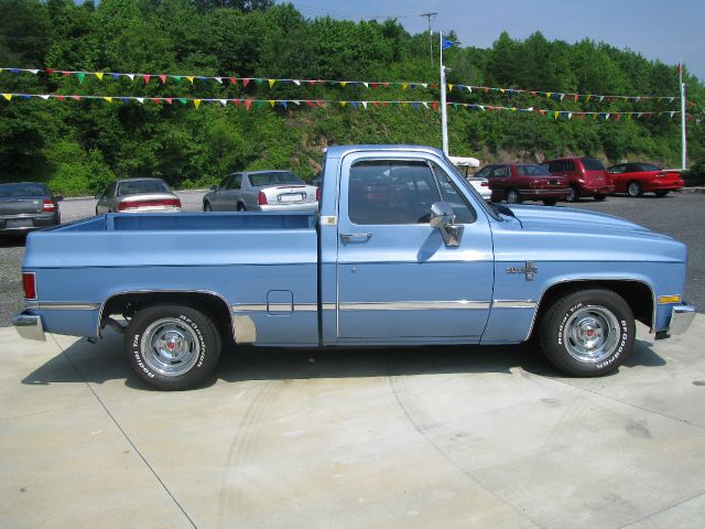Chevrolet C10 1986 photo 17