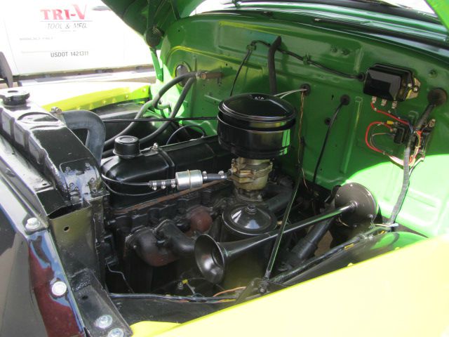 Chevrolet C1500 1954 photo 11