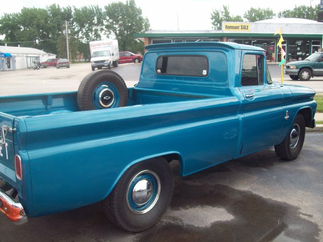 Chevrolet C1500 1963 photo 3