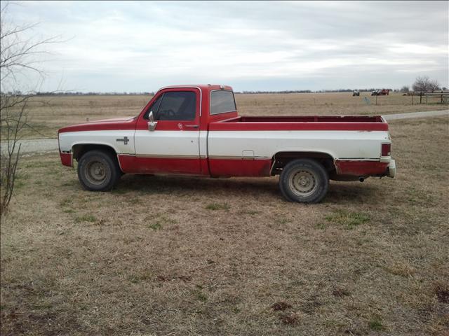 Chevrolet C1500 1986 photo 1