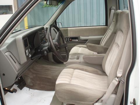 Chevrolet C1500 1992 photo 2