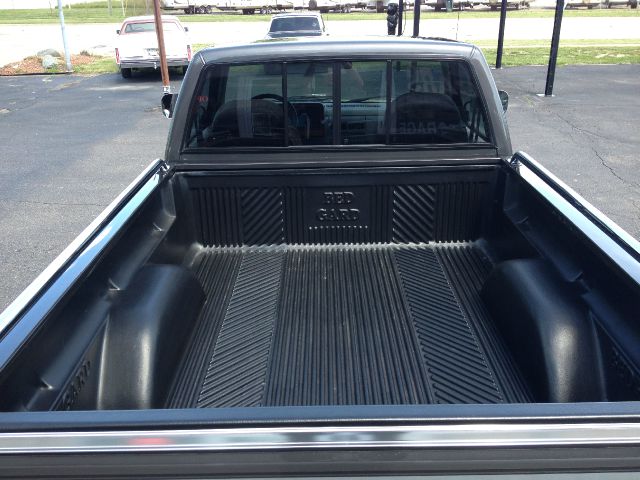 Chevrolet C1500 1992 photo 13