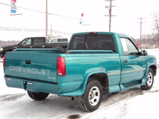 Chevrolet C1500 1995 photo 3