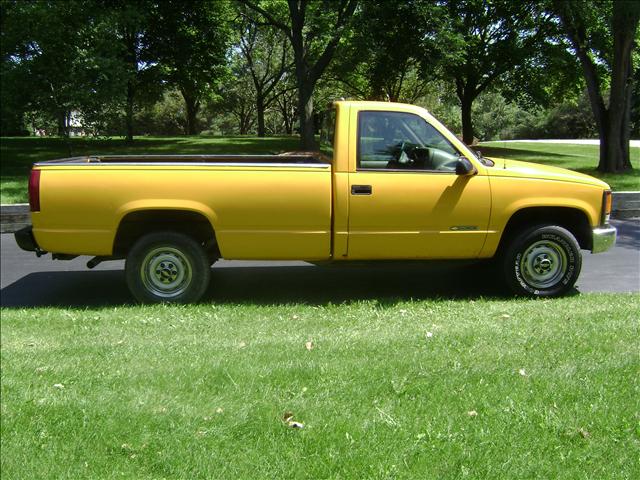Chevrolet C1500 Limited-2 Tone Paint-3rd Seat Pickup