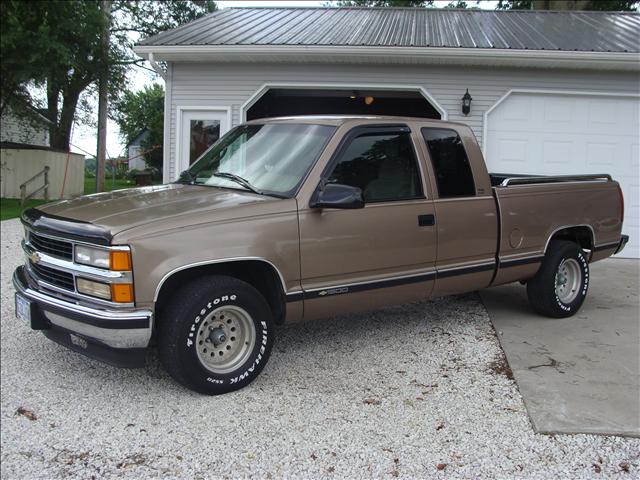 Chevrolet C1500 Unknown Extended Cab Pickup