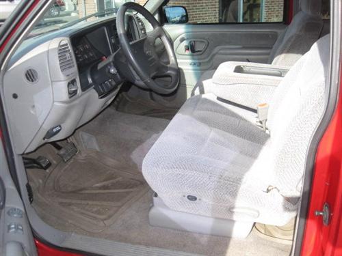 Chevrolet C1500 1996 photo 1