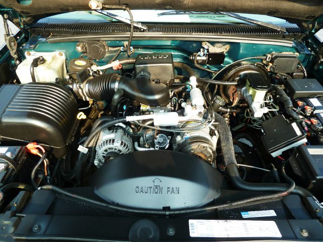 Chevrolet C1500 1996 photo 1